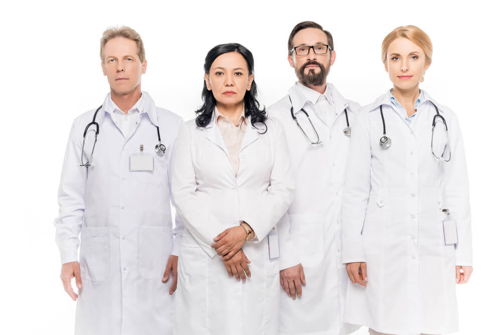 Mandatory reporting of medical peer review action to the texas medical board